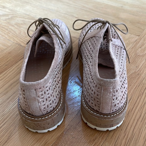Shimmer Pink Suede Loafers with cork and white rubber sole - Picture 4 of 6